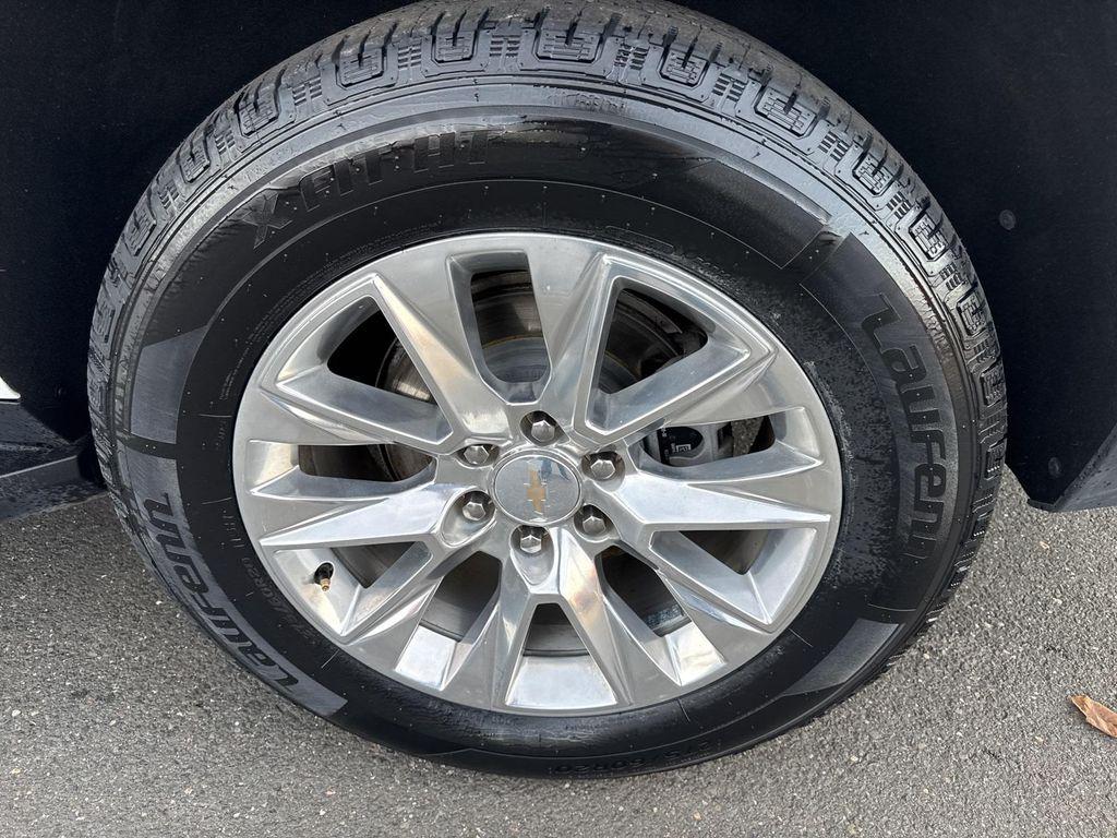 used 2023 Chevrolet Suburban car, priced at $42,980