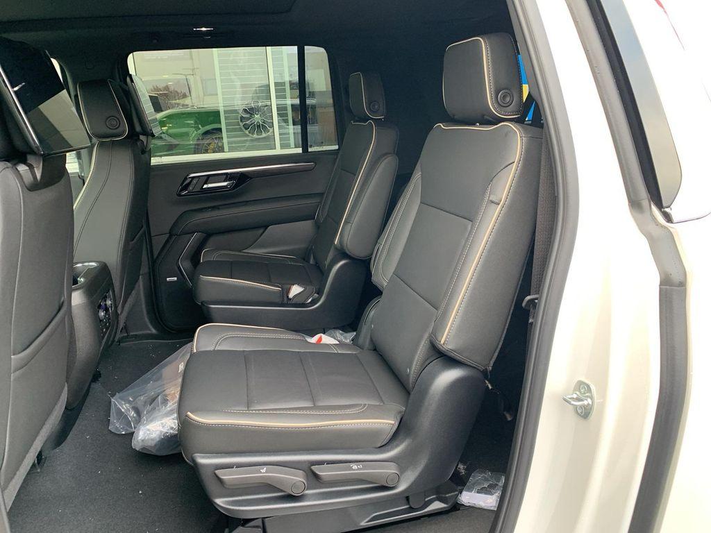 new 2025 Chevrolet Suburban car, priced at $87,145