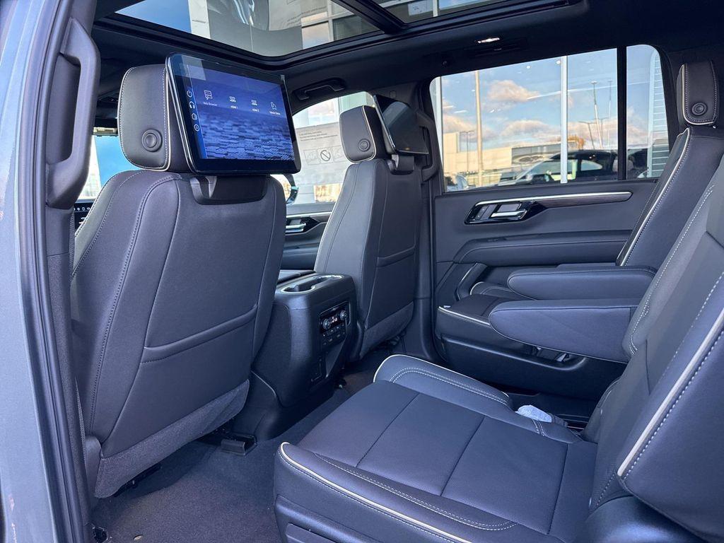 new 2025 Chevrolet Suburban car, priced at $84,150