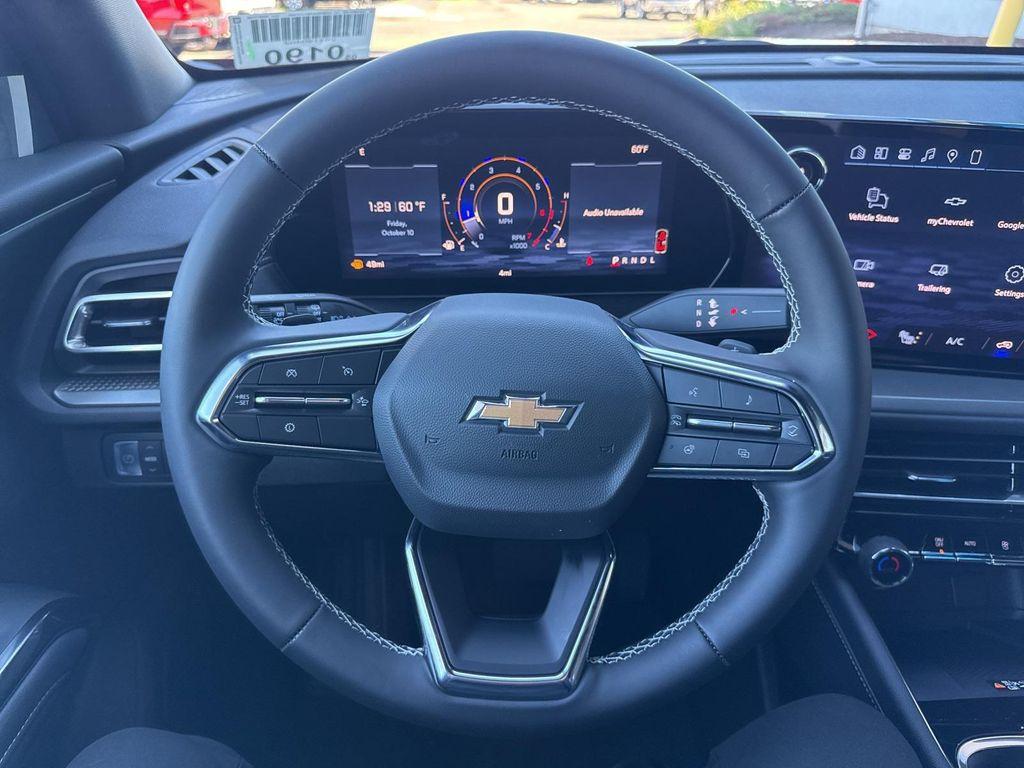 new 2026 Chevrolet Traverse car, priced at $38,815