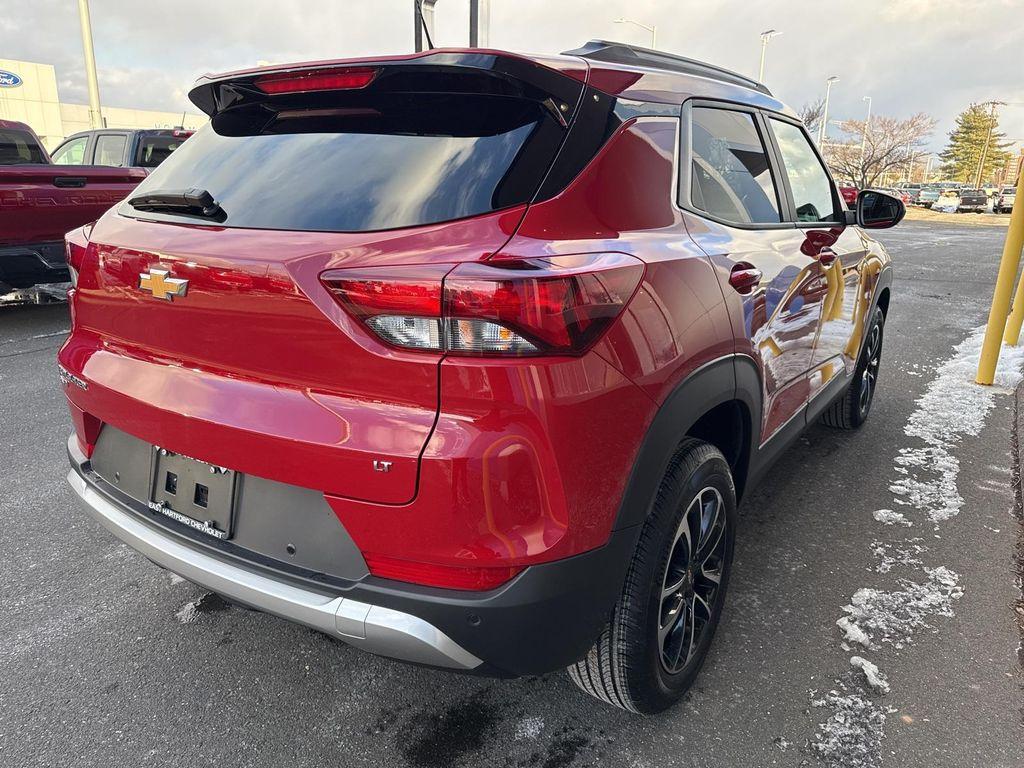 new 2026 Chevrolet TrailBlazer car, priced at $27,325