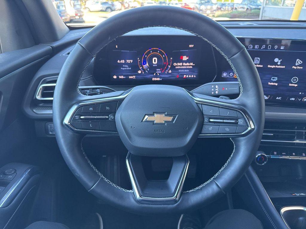 2025 Summit White Chevrolet Traverse