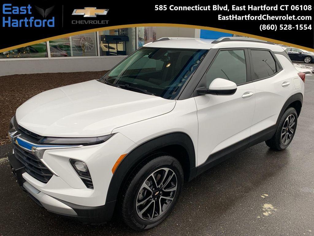 used 2025 Chevrolet TrailBlazer car, priced at $23,980