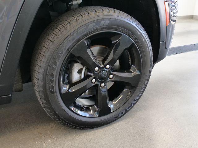 used 2023 Jeep Grand Cherokee car, priced at $30,999