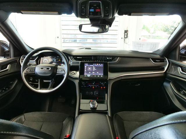 used 2023 Jeep Grand Cherokee car, priced at $30,999