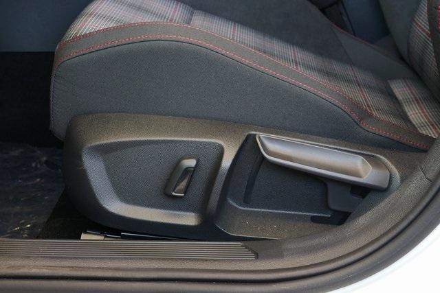 new 2025 Volkswagen Golf GTI car, priced at $32,441