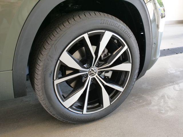new 2026 Volkswagen Atlas car, priced at $55,200