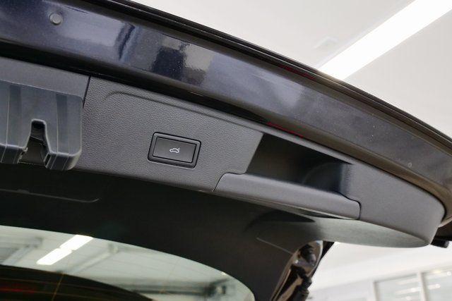 new 2026 Volkswagen Atlas Cross Sport car, priced at $47,010