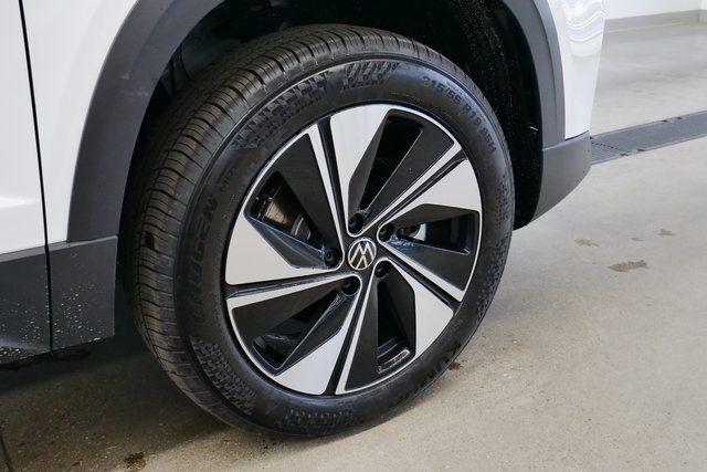 new 2026 Volkswagen Taos car, priced at $31,948