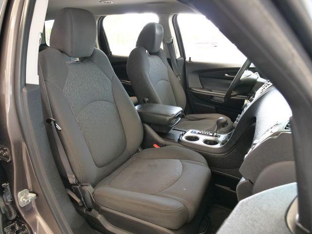 used 2010 GMC Acadia car, priced at $3,478