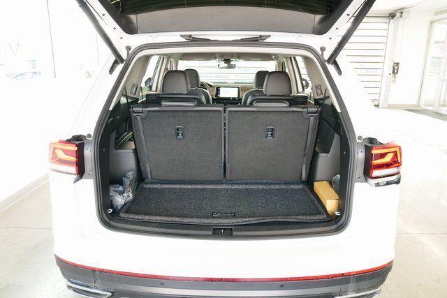 new 2026 Volkswagen Atlas car, priced at $51,771