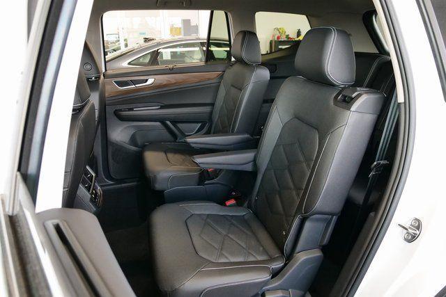 new 2026 Volkswagen Atlas car, priced at $51,771
