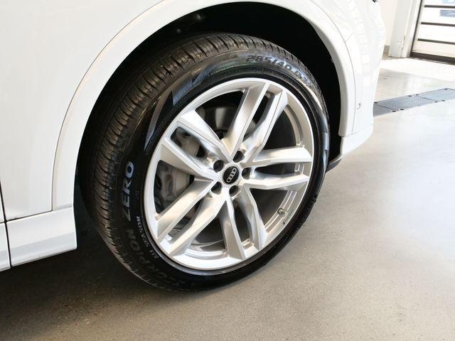 used 2025 Audi Q7 car, priced at $58,999