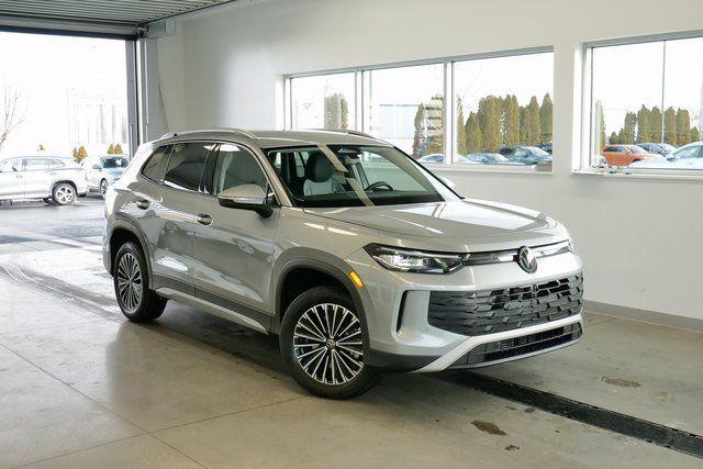 new 2026 Volkswagen Tiguan car, priced at $33,248