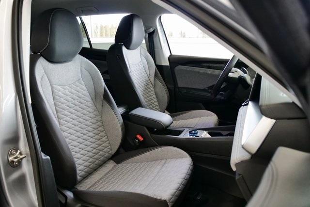 new 2026 Volkswagen Tiguan car, priced at $34,376