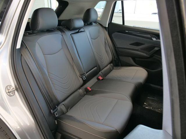 new 2026 Volkswagen Tiguan car, priced at $35,734