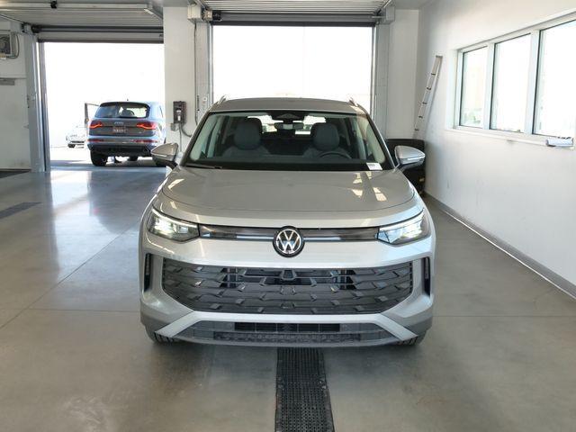 new 2026 Volkswagen Tiguan car, priced at $35,734
