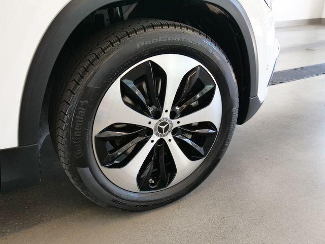 used 2025 Mercedes-Benz GLA 250 car, priced at $32,999