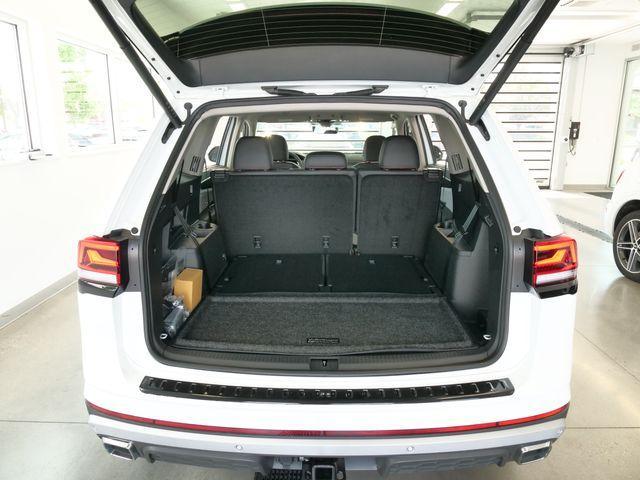 new 2026 Volkswagen Atlas car, priced at $49,447