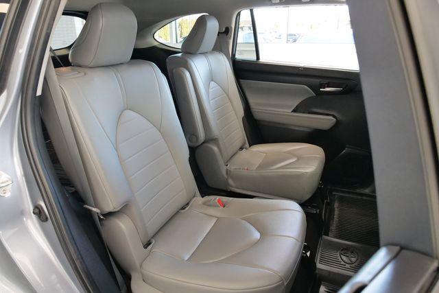 used 2023 Toyota Highlander car, priced at $33,999