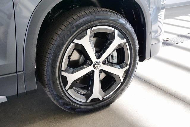 new 2026 Volkswagen Tiguan car, priced at $38,187