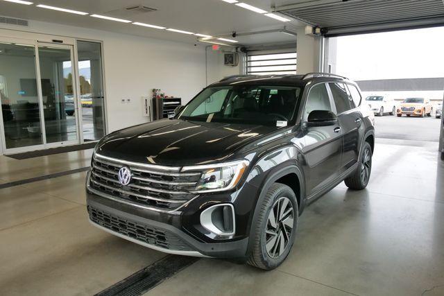 new 2026 Volkswagen Atlas car, priced at $46,217