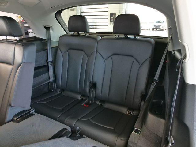 used 2021 Audi Q7 car, priced at $29,999