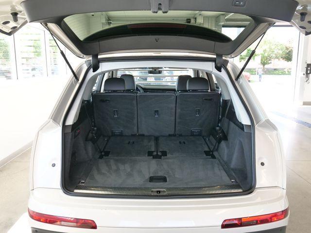 used 2021 Audi Q7 car, priced at $29,999