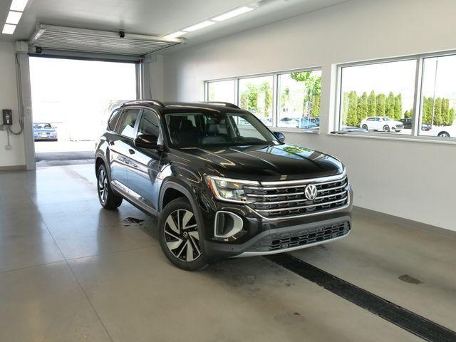 new 2026 Volkswagen Atlas car, priced at $47,814