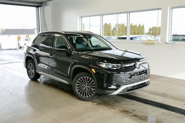 new 2026 Volkswagen Tiguan car, priced at $33,248