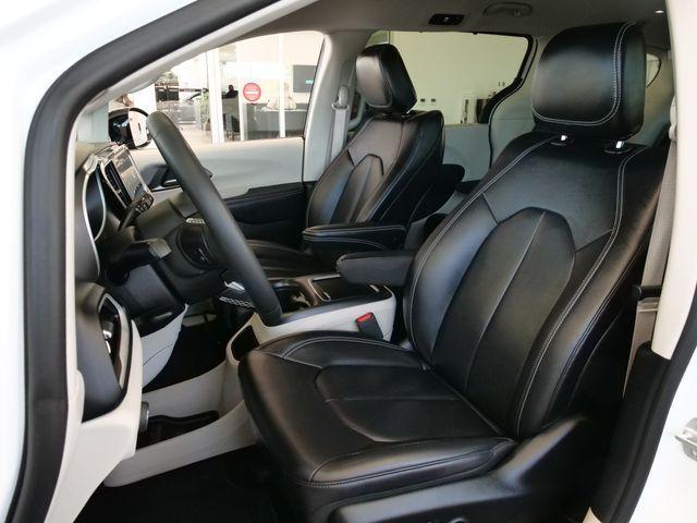 used 2024 Chrysler Pacifica car, priced at $30,999