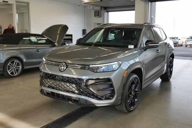 new 2026 Volkswagen Tiguan car, priced at $38,980
