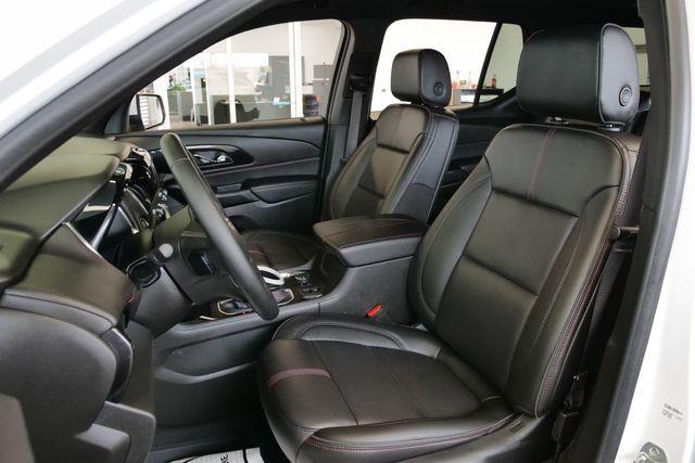 used 2024 Chevrolet Traverse Limited car, priced at $40,999
