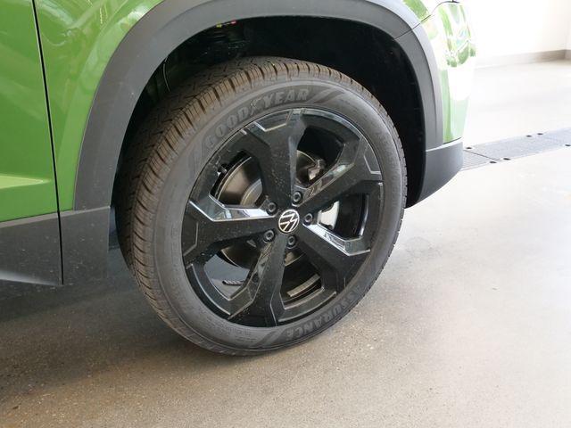 new 2026 Volkswagen Taos car, priced at $34,563