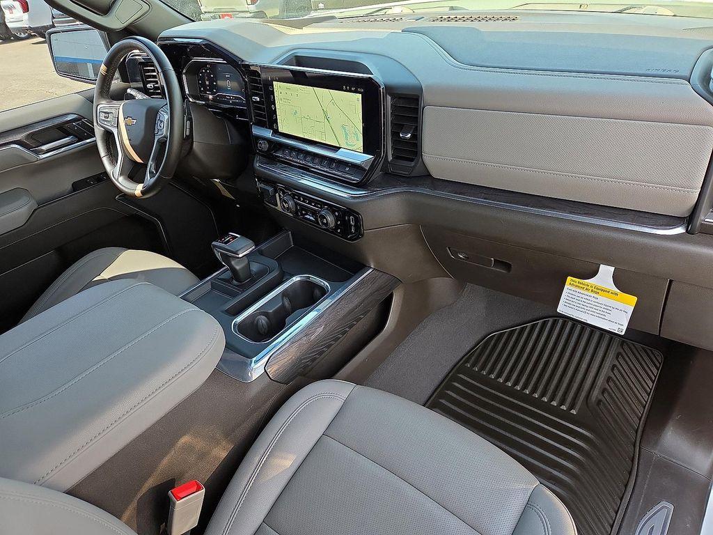 used 2024 Chevrolet Silverado 1500 car, priced at $38,955