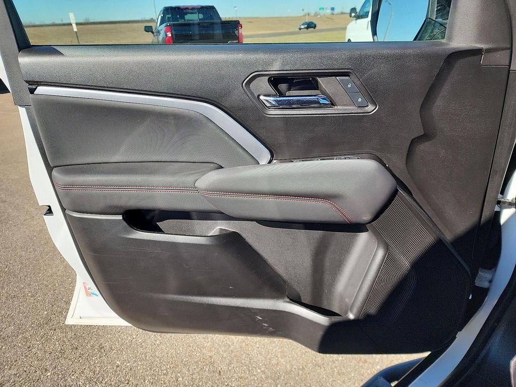 used 2024 Chevrolet Colorado car, priced at $35,887