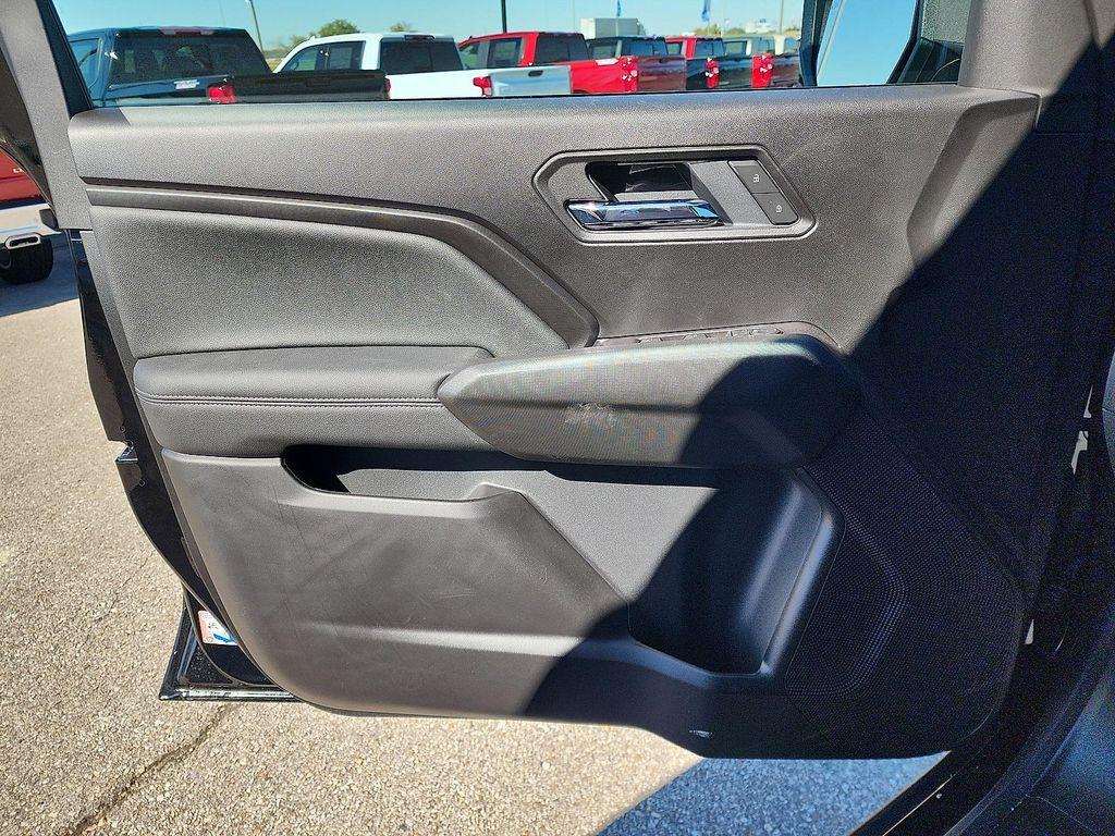 new 2026 Chevrolet Colorado car, priced at $40,665