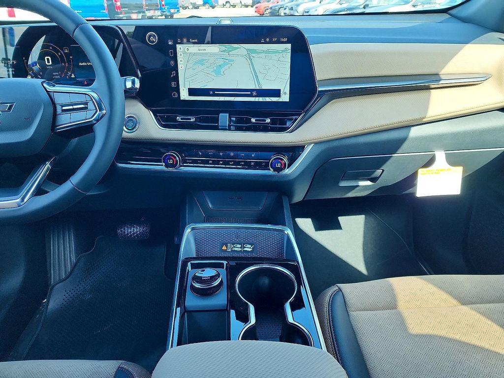 new 2026 Chevrolet Equinox car, priced at $35,340