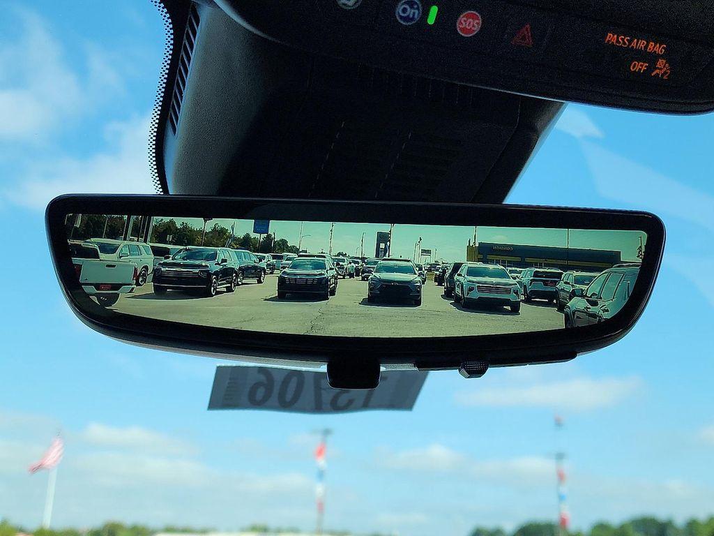 new 2026 Chevrolet Equinox car, priced at $35,340