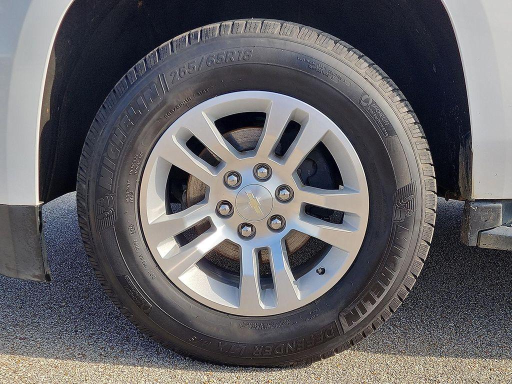 used 2020 Chevrolet Suburban car, priced at $17,999