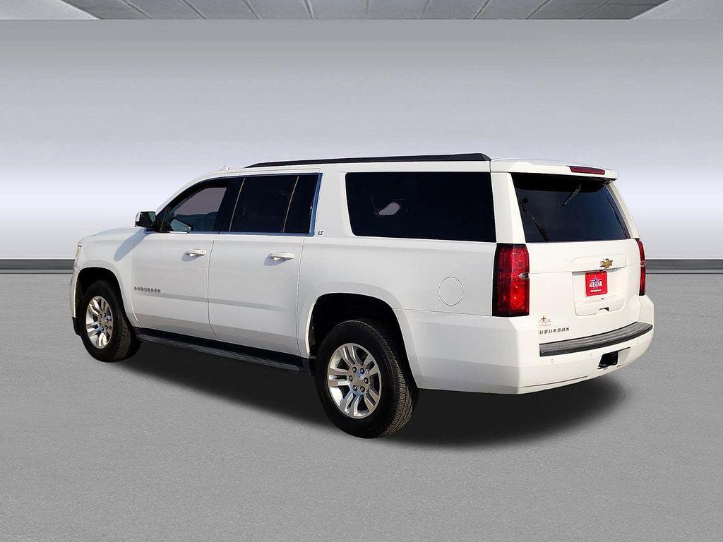 used 2020 Chevrolet Suburban car, priced at $17,999