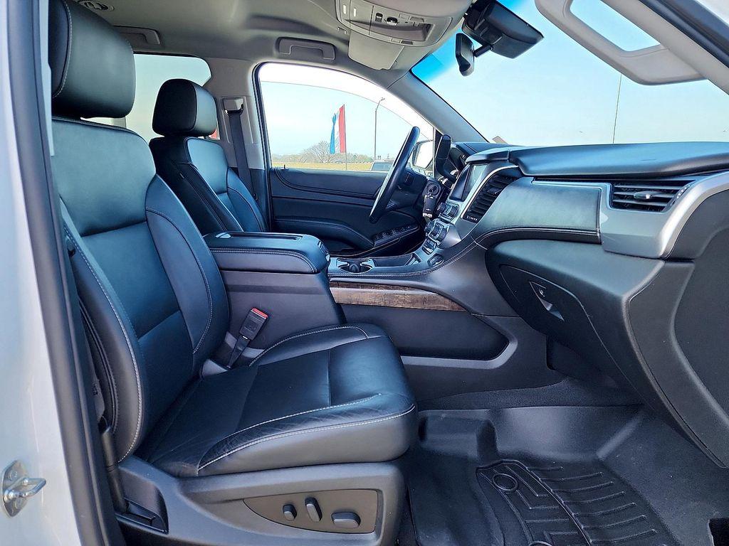 used 2020 Chevrolet Suburban car, priced at $17,999