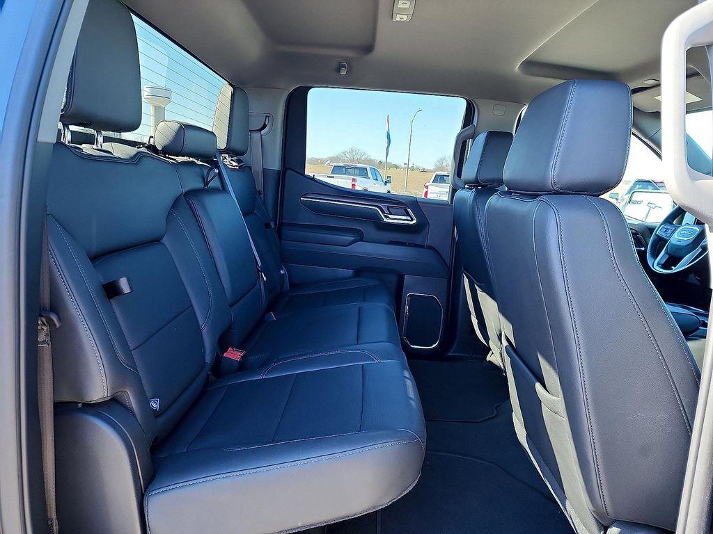 used 2025 GMC Sierra 1500 car, priced at $39,430