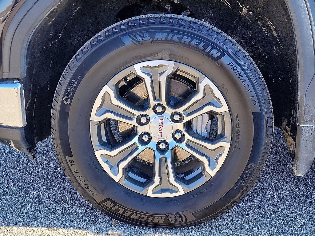 used 2025 GMC Sierra 1500 car, priced at $39,430