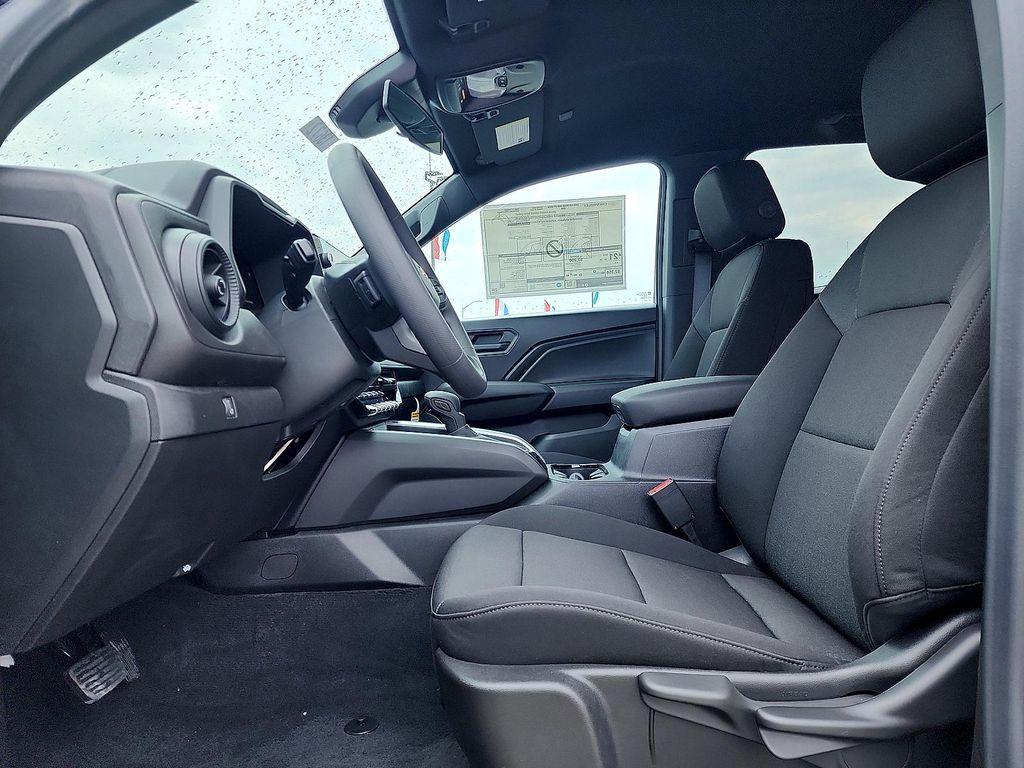 new 2026 Chevrolet Colorado car, priced at $34,390