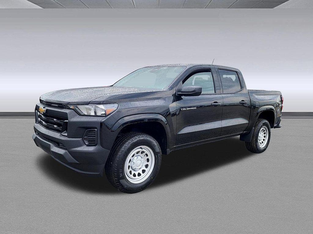 new 2026 Chevrolet Colorado car, priced at $34,390