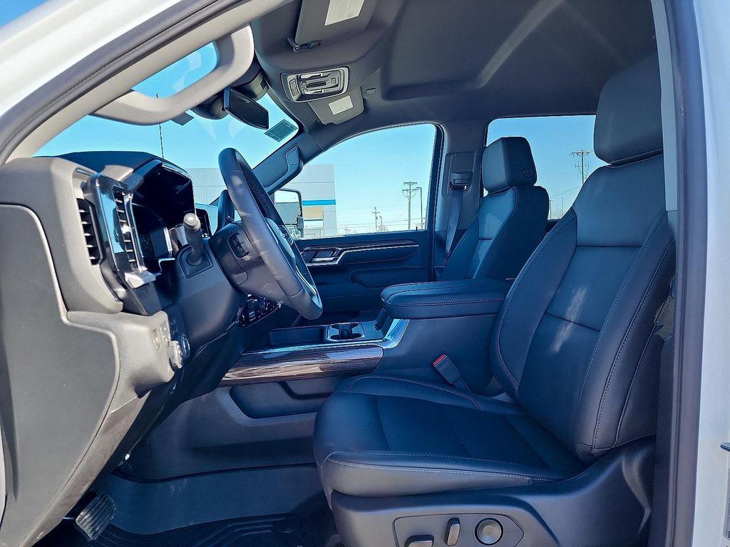 new 2026 Chevrolet Silverado 2500 car, priced at $69,930