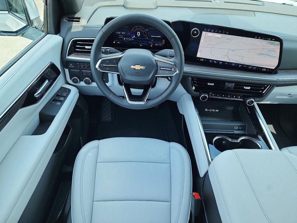 new 2025 Chevrolet Suburban car, priced at $81,215