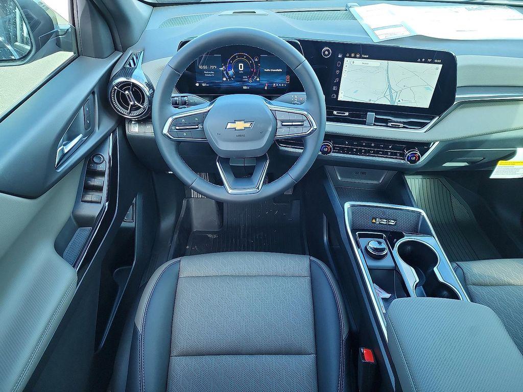 new 2026 Chevrolet Equinox car, priced at $32,815