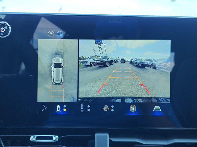 new 2026 Chevrolet Equinox car, priced at $33,815